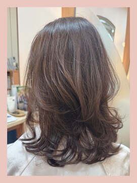 エルコット(elcot) アッシュベージュ◆ふんわりロングレイヤー