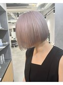 ボブ×パールグレージュ