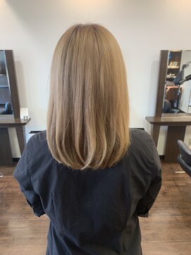 アトリエ モガ(アトリエ MOGA) ミディアムボブ