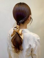 リベルタ(liberta)&nbsp;パーティーヘアセット/タイトローポニー