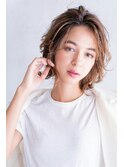 Chlom☆美髪ブランジュグラデーションカラーレイヤー外ハネボブ