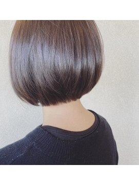 バルス(BLS) ボブスタイル【 藤枝/髪質改善/カラー】