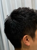 クローバー(CLOVER)&nbsp;心斎橋　小林広明　ショート　ベリーショート
