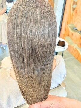 サンタフェ 岐阜島店(Santa'Fe) Santa'Fe式髪質改善◎艶髪ストレート