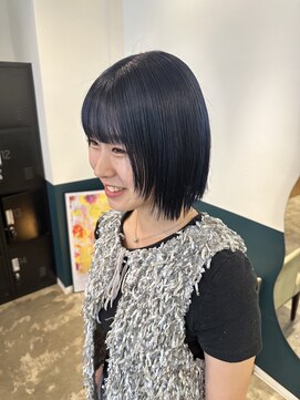 ヘアーブレイス(hair brace) フェイスレイヤーボブ