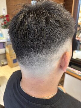 ヘアアンドスパ ベル(Belle) ハイスキンフェード