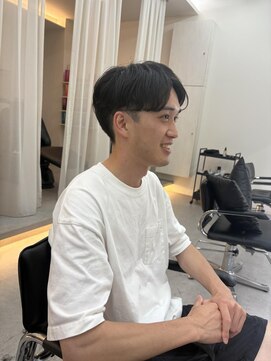 フェメ 立川(PHEME) 【センターパートパーマ】