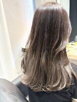 オペラバイジーナ(OPERA by ZINA)&nbsp;グレージュカラー