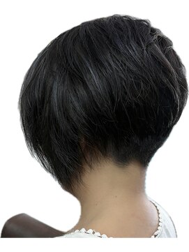 ジェミンク(GEMINK) 前下がり ショートボブ