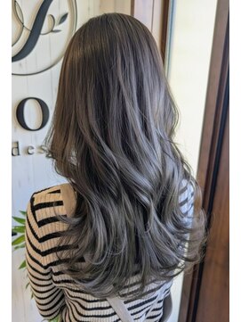 Icegreige/レイヤー/グラデーションカラー/Miku