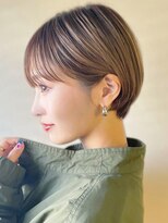 アース 相模大野店(EARTH) 冬の白髪ぼかしベリーショート×細ハイライト◎艶髪イメチェン