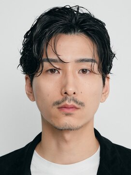 フィフス 神南(fifth) メンズパーマルーズパーマシャドウパーマセンターパート緩め