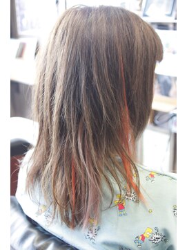 オーバーキャプテンネイキッド(OVER CAPTAIN NAKED) ソフトグラデーションカラー×ポイントジンジャーエクステ