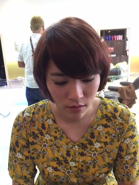 ヘアーアンドメイク アントレイ(HAIR&MAKE) ショートボブ