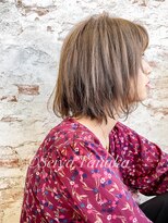 エル(elle)&nbsp;デザインカラーローライトゆるふわスリークボブ錦糸町北口美容室