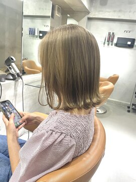 レックス 中野(rex) 切りっぱなしボブ　ベージュ