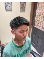 フォーコーナーズカットショップフェイビーズ 名古屋西(FourCornersCutShop favey's)&nbsp;ローフェード【刈り上げ】【フェイビーズ】