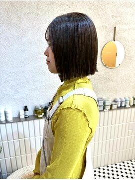 コス(KOS) 【KOS 立川】ワンレンボブ×インナーカラー