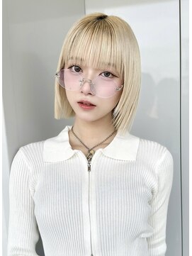 ホロ(hollo) 切りっぱなし_タッセルボブ_ミニボブ