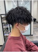 ツイストスパイラルパーマ ツーブロック マッシュショート 束感