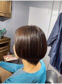 ショートボブ