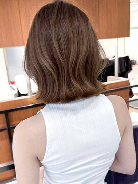 ゴカン バイ ジル ブラン 名古屋(Gokan by JIL BLAN) ハイライトバレイヤージュダブルカラーショートカット30代40代