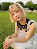 トレンチ(TRENCH) ボブ ブロンド ダブルカラー