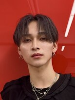 オーガニック アトリエ 大宮(organic+atelier)&nbsp;韓国風センターパートコンマバングニュアンスフェザーショート