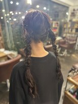 バイブアンドアネックス(VIBE & ANNEX)&nbsp;ツインテールアレンジ