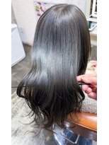 シック(Chic)&nbsp;ペールオリーブグレージュ×メテオトリートメント☆彡