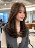 ラテグレージュ/顔周りレイヤー/韓国巻き/結べるレイヤーカット