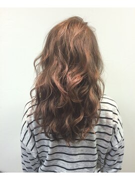 ニコフル(Nico-Hulu) 外国人風抜け感ウェーブ【人形町/浜町/水天宮】