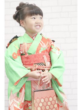 ヘアメイク アヴァロン 橋本店(HAIR MAKE Avalon) 【Avalon橋本】七五三スタイル　［橋本/橋本駅］