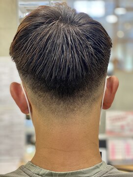 ティーズピーク(ty s peak) メンズショートフェードカット