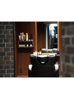 全室が完全個室のプライベートな空間をご用意。一人ひとりの魅力を引き出すこだわりサロン。