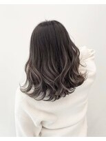 シエスタ バイ アンブルリュクス(siesta by amble luxe)&nbsp;グレージュグラデーションミディ