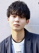 ネイビー(NAVY) カリアゲでお洒落に!センタースパイラルパーマ