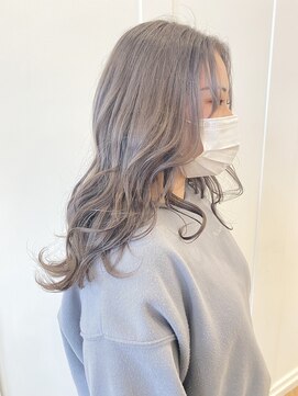 コワファースト させぼ五番街店(COIFF1RST) まろやかなシルバーグレージュ♪