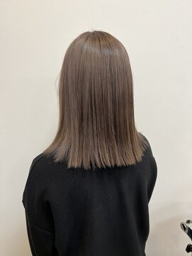 ソワンドゥブレス 大日店 (soin de brace) ミルクティーグレージュ