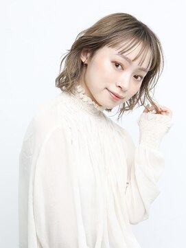 エンタク 新宿三丁目店(enntaku) ケアブリーチ/グラデーションカラー/ペールベージュ[新宿三丁目]