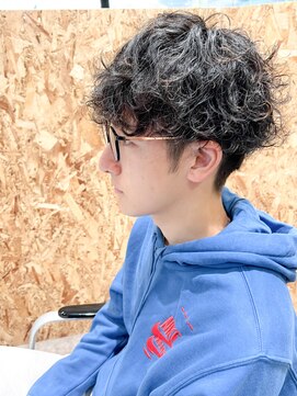 レンカ バイ レオネ(renca by LEONE) スパイラルパーマ/ツーブロック/琴似美容室/メンズパーマ