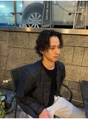 センター分け スパイラルパーマ
