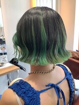 リベア トウキョウ 東大島店(Rever Tokyo)&nbsp;ボブ/ハイライト/グリーン/外はね