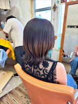 モロ(moro) 伸びても気にならない毛先カラー