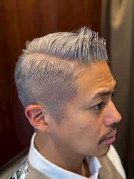 ヒロギンザバーバーショップ 神楽坂店(HIRO GINZA BARBER SHOP) イケオジサイドパート