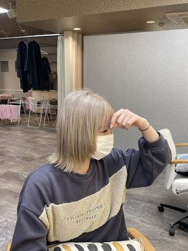 シャンプーボーイ 宮崎駅前店(SHAMPOO BOY) ホワイトミルクティー