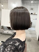 アオゾラヘアーヒカリノモリ(AOZORAHAIR hikarinomori)&nbsp;スリークボブ　シンプルストレート　髪質改善との組み合わせが◎