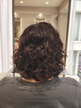 アンベリールフルー(EMBELLIR fleur) 朝のスタイリング楽々ミディアムウェーブスタイル