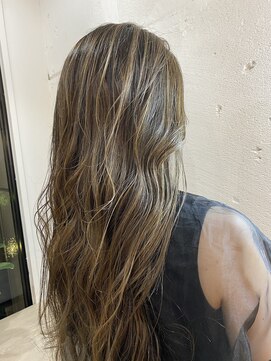 ヘアーワークス ヘルム 渋谷店(HAIR WORKS HELM) ３Ｄカラー