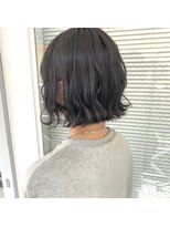 【 ショート・ミニボブでも重たくない透明感バツグンなグレー】